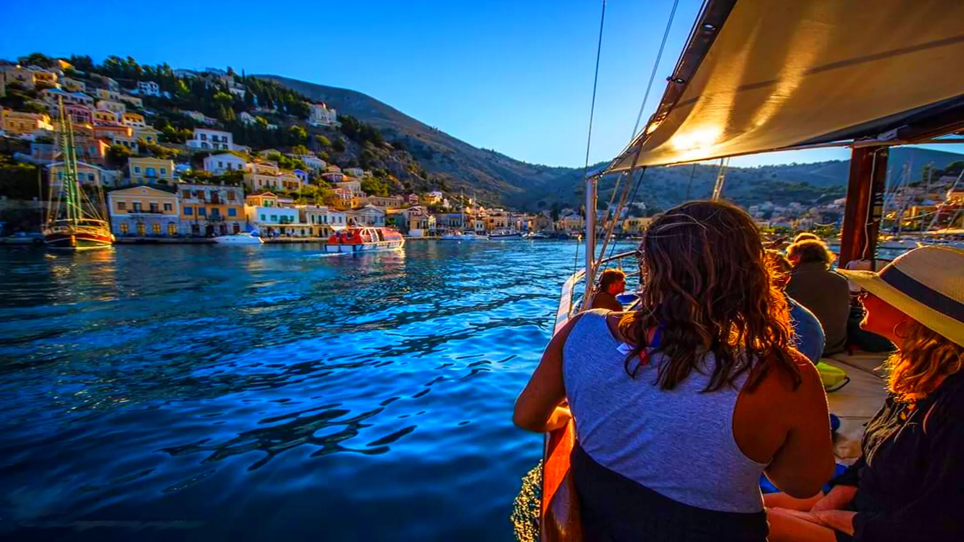 Aphrodite cruise Dodecanèse greek island
