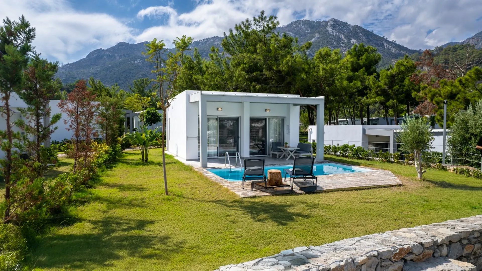 Stunning villas beach Turunc 17