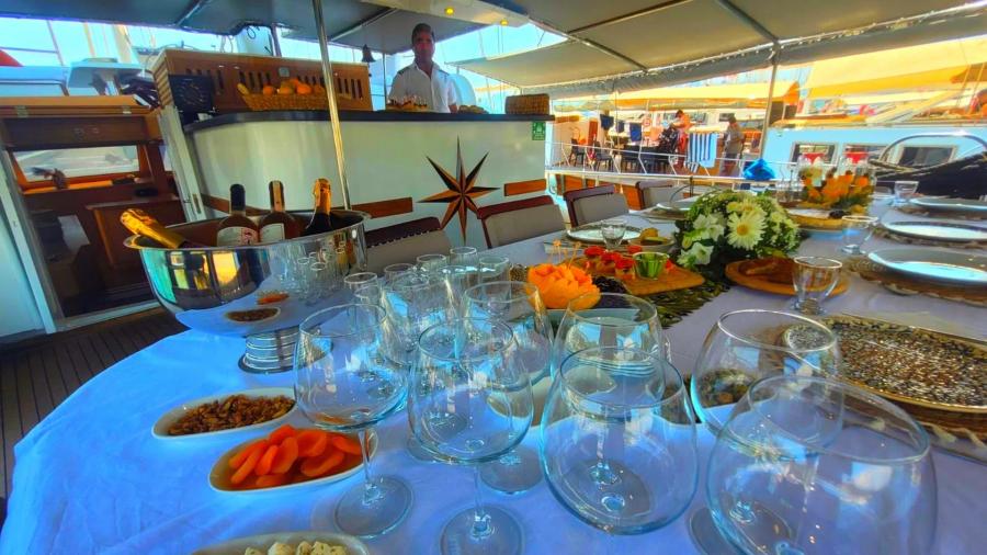 FOOD AND BEVERAGE
