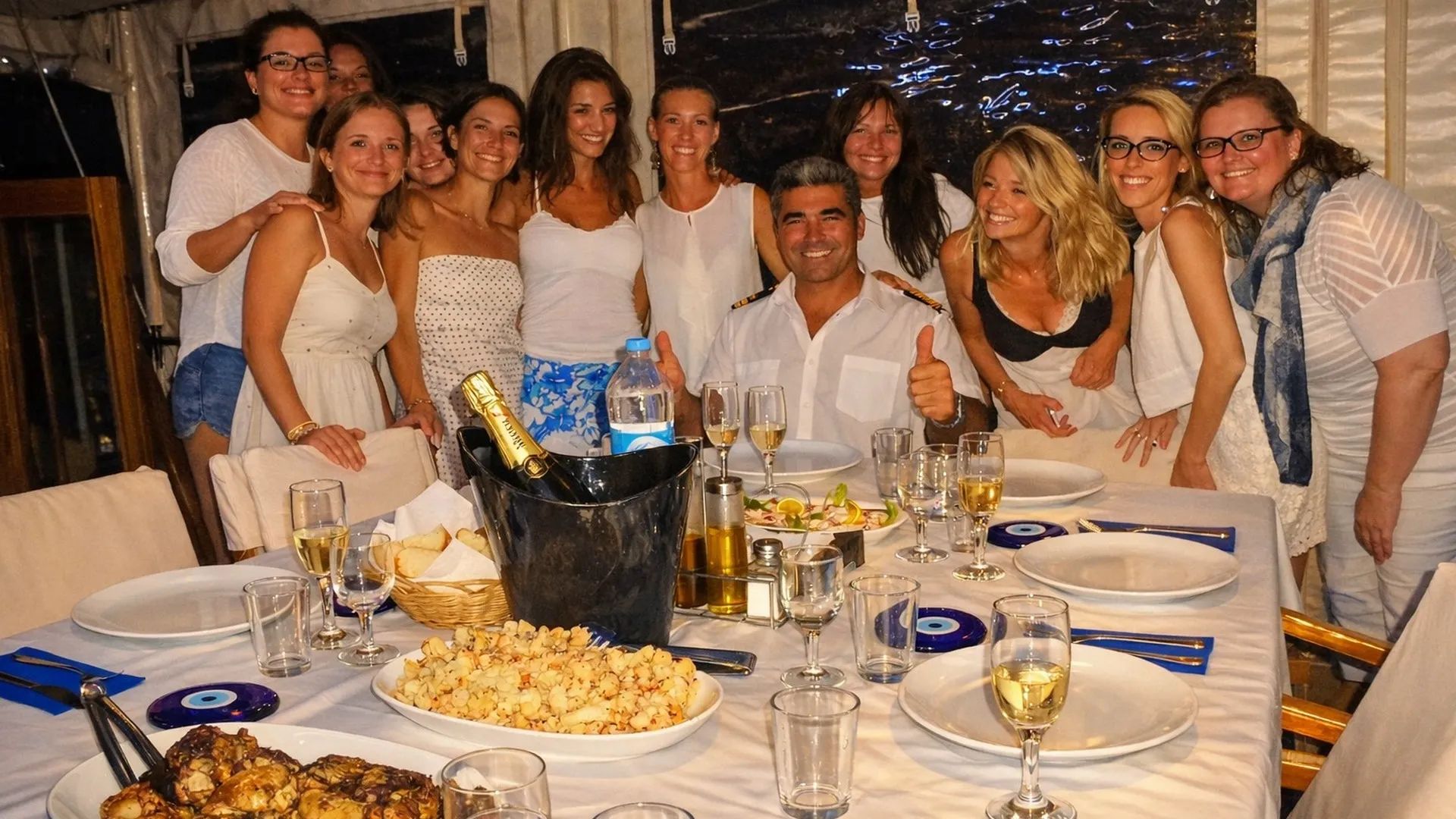 The "Wellness Boat" ® 27