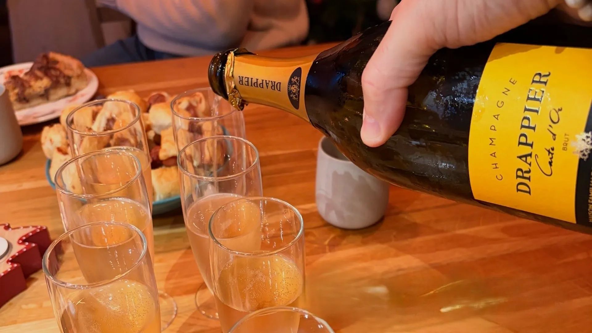 Yoga & Champagne with celebrity wellness coach 21